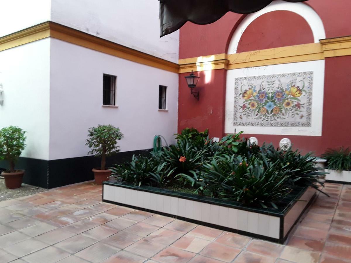 Junto A Casa Pilatos Apartman Sevilla Kültér fotó