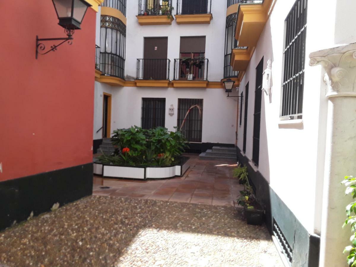 Junto A Casa Pilatos Apartman Sevilla Kültér fotó